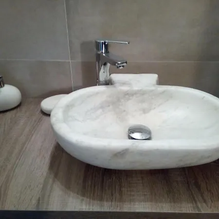 Glicini 2* Rome