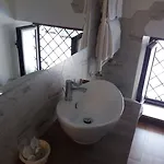 紫藤住宿加早餐旅馆 4*