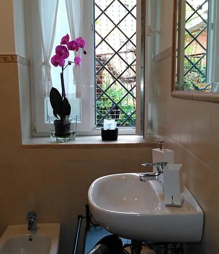 فندق مبيت وإفطار Glicini 4*